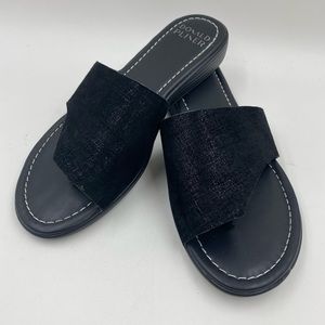Donald Pliner Black Suede looking Thong Sandals